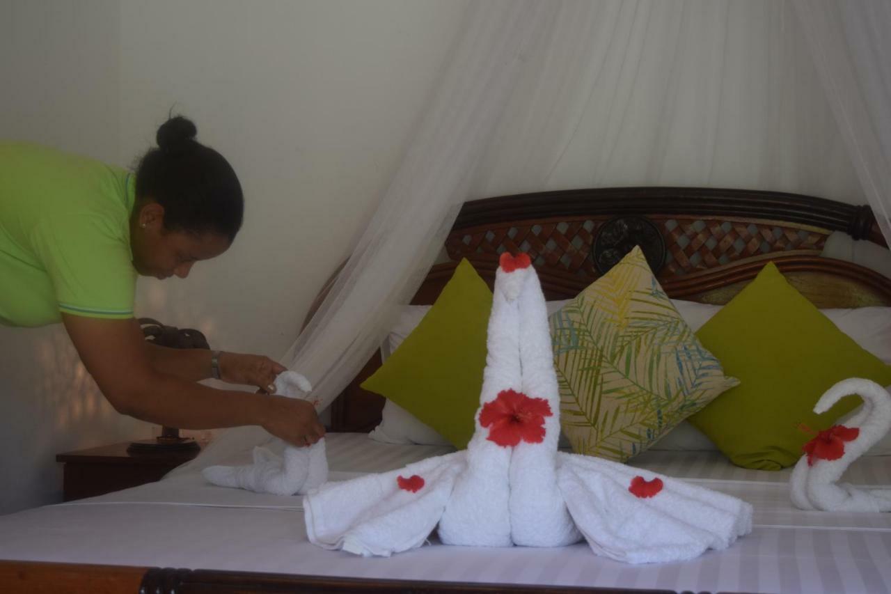 Chalet Bamboo Vert La Digue Bagian luar foto